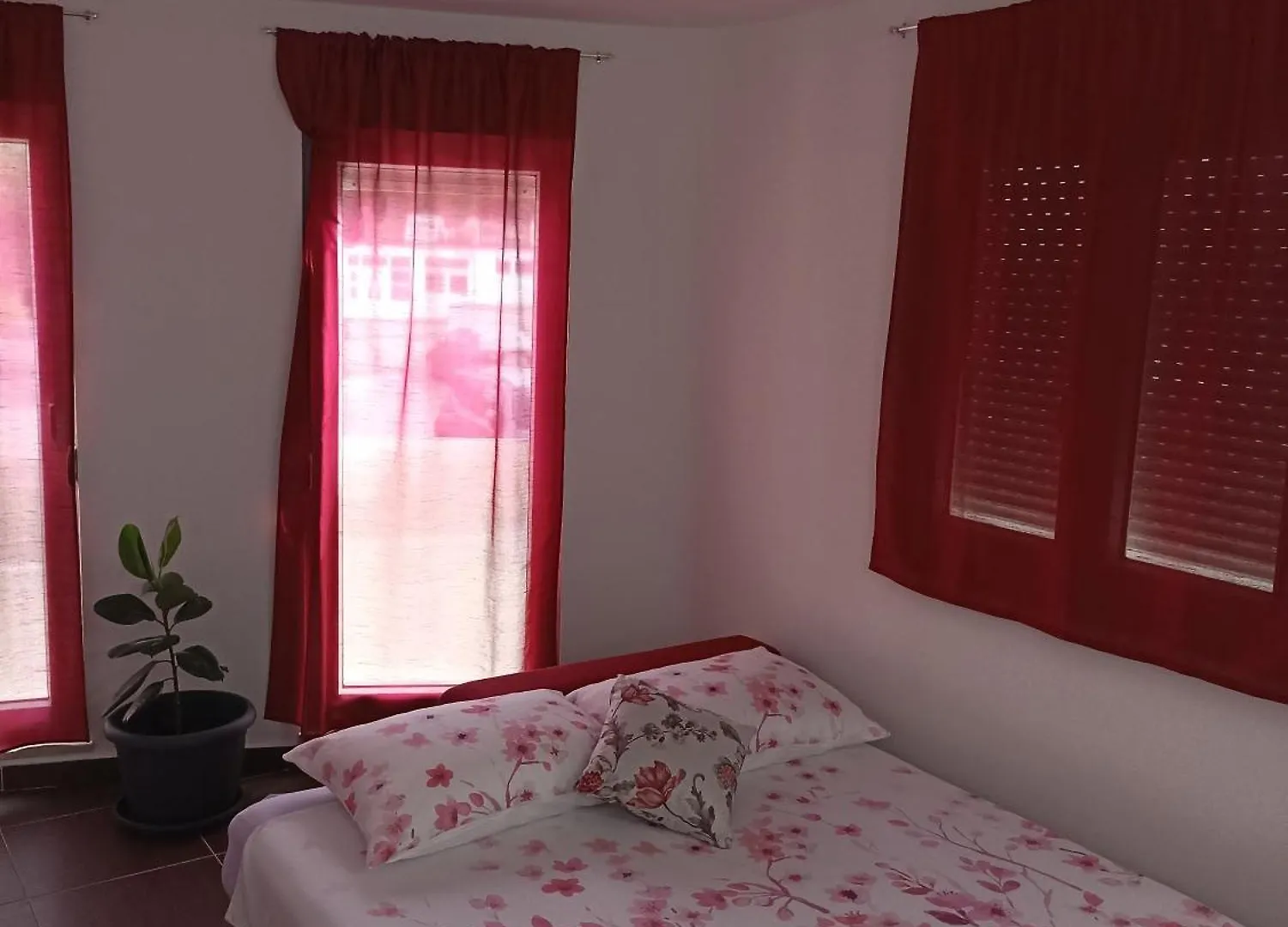 Apartment By Verudela Pula Kroatië